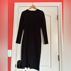 BOOHOO Elegant Black Long Sleeve Dress with Twist Detail. Size 8